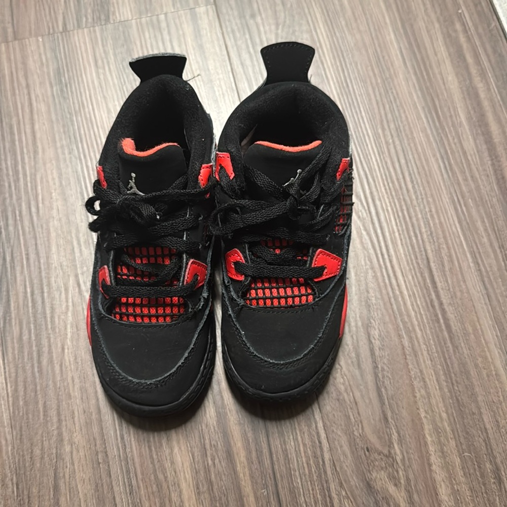 Toddlers Red Thunder 4's